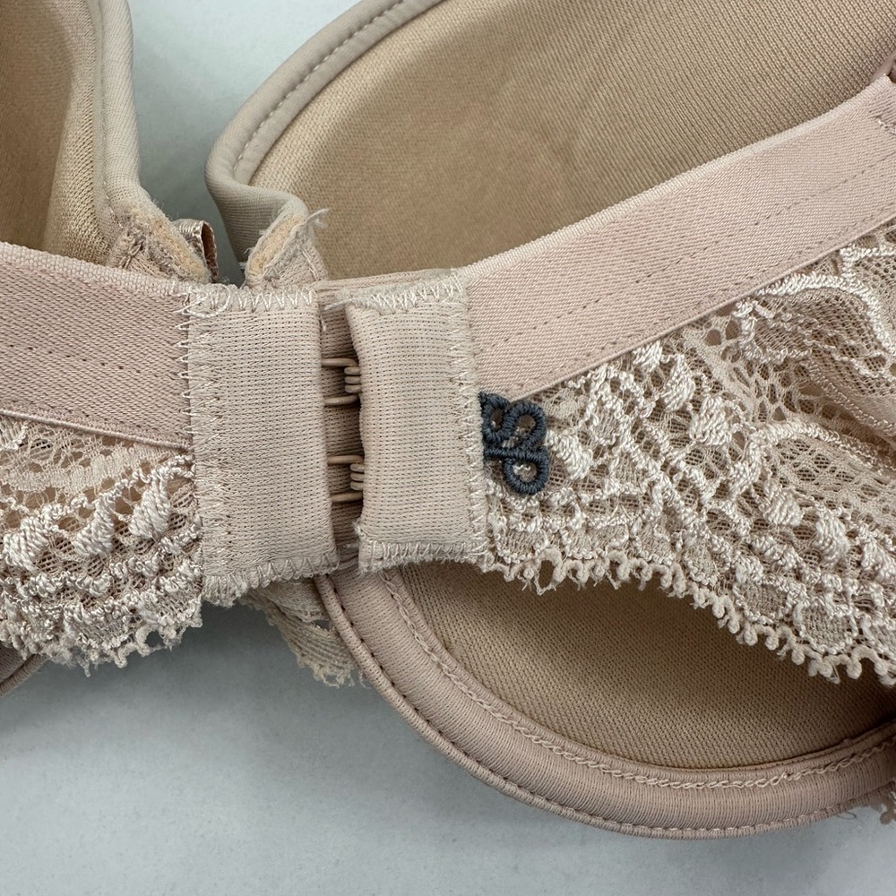 Simone Perele Elegant Lace Trimmed Beige Bra - Picture 7 of 9